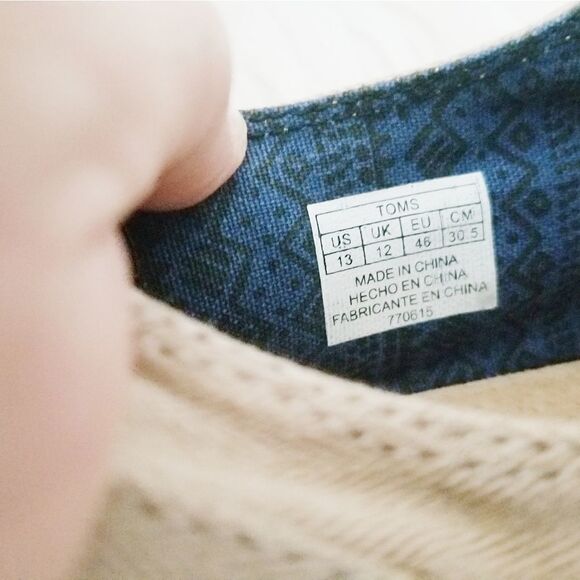 Tom's tie casual style shoe like new - Picture 8 of 8